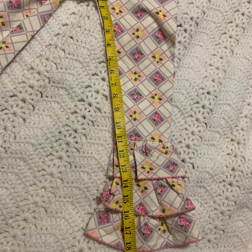 Girls' Floral Ruffle Pants - Picture 2 of 6